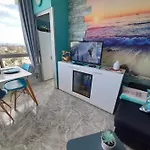 Апартаменти Traumhafte Mit Panoramablick Und Pool By Casas Cocodrilo *